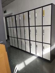 الصين الموظفين 3 Door Steel Locker H1850XW900XD400mm أثاث معدني خزانة تخزين خزانة المزود